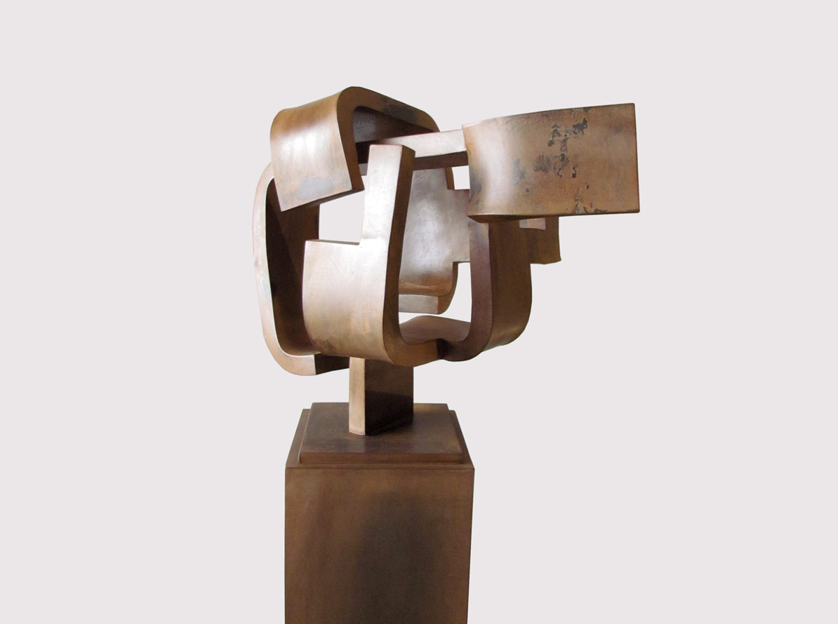 Endrino. Wrought iron. 151 x 58 x 41 cm. 2015 - Carlos Albert Copyright