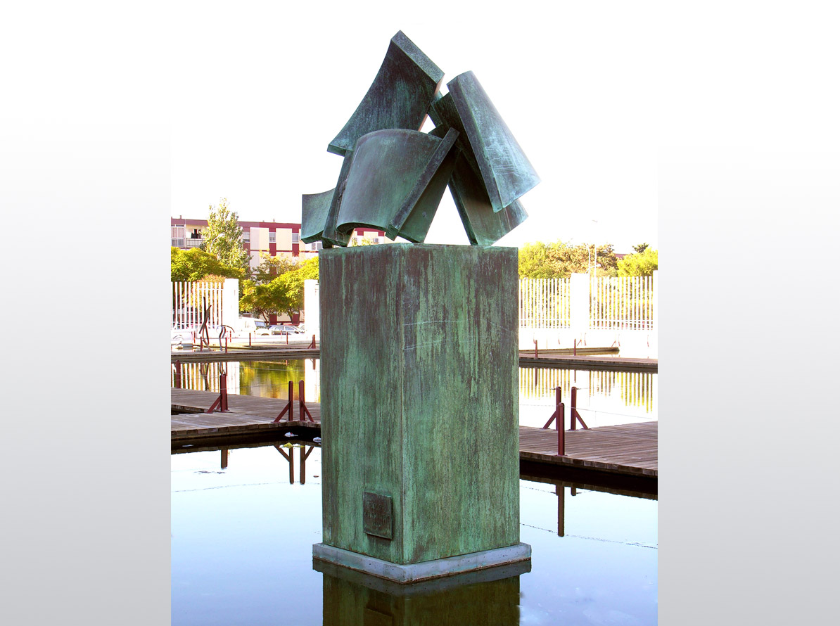 Eolo. Bronze. 330 x 200 x 160 cm. San Fernando Cádiz. 2006 - Carlos Albert Copyright