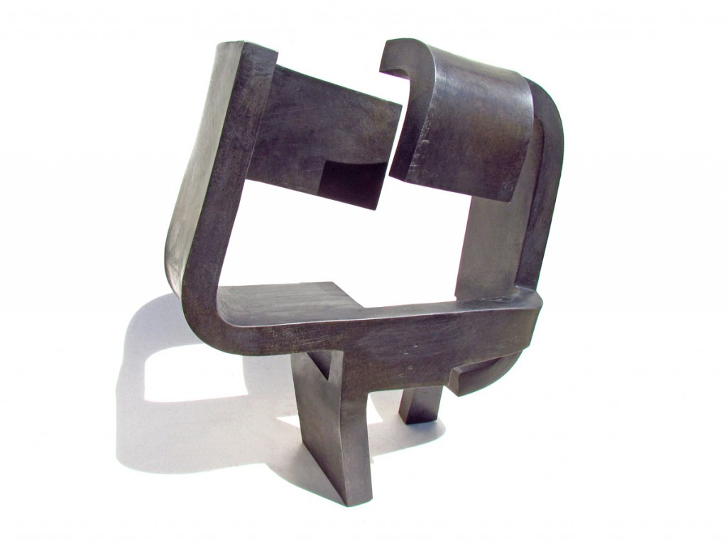 Omen. Wrought Iron. 46 x 40 x 20 cm. 2014 Carlos Albert Copyright